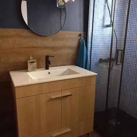 Blue House - Two Lägenhet Almada